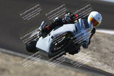 media/Nov-02-2025-Lets Ride (Sun) [[f7a3caa734]]/B Group/1220pm (Turn 2 Outside)/